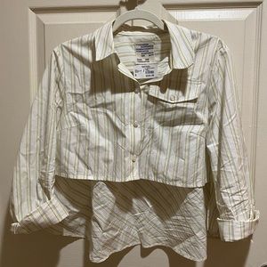 Cropped high low button down blouse